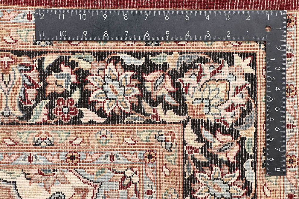 Firebrick Isfahan 4' 1 x 6' 2 - No. 61974 - ALRUG Rug Store
