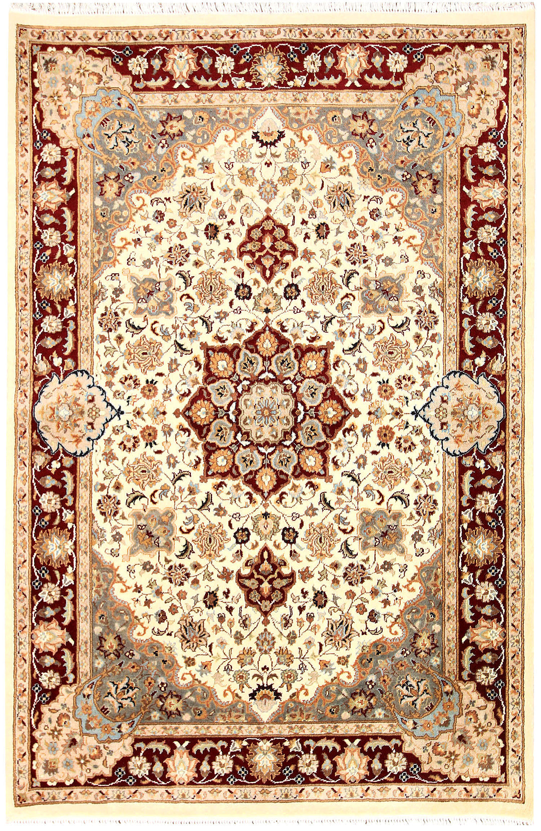 Cornsilk Isfahan 4' 2 x 6' 3 - No. 61975 - ALRUG Rug Store