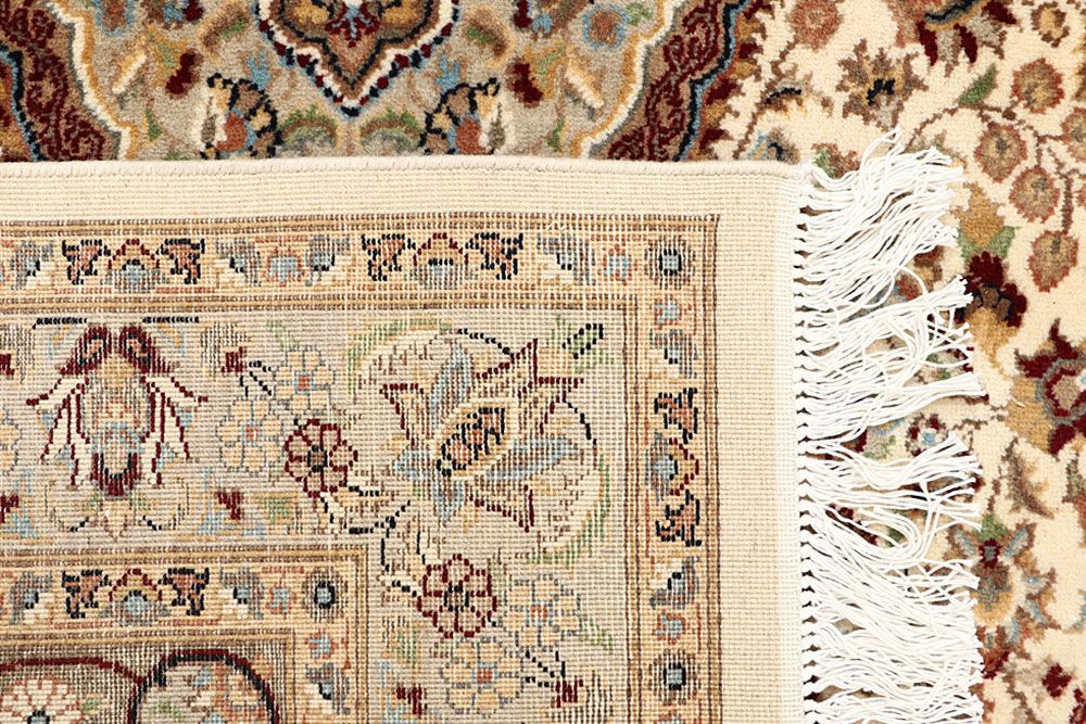 Isfahan 4' 1 x 6' 3 - No. 61977 - ALRUG Rug Store