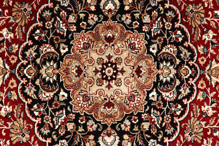 Firebrick Isfahan 4' 8 x 7' 1 - No. 61979 - ALRUG Rug Store
