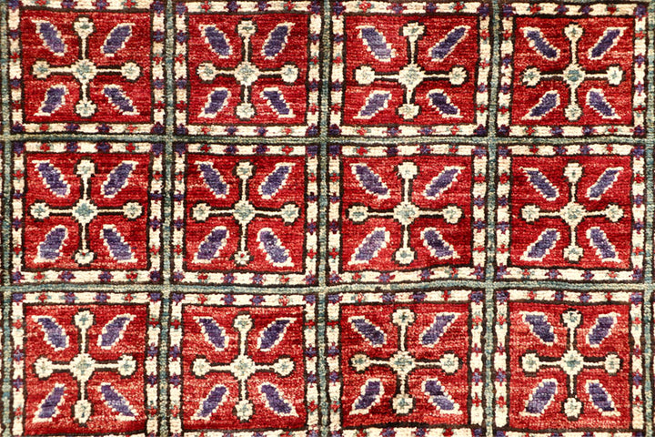 Multi Colored Ziegler 8' x 8' - No. 62199 - ALRUG Rug Store