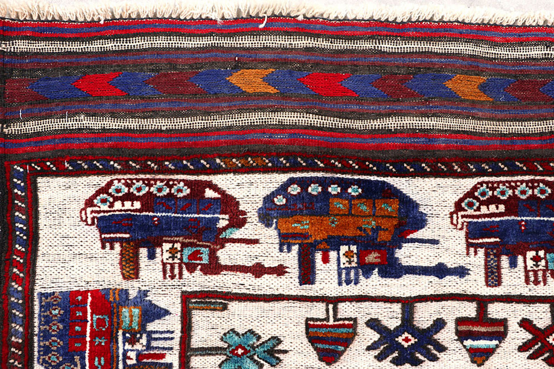 Floral White Pictorial 3' 10 x 6' 3 - No. 62789