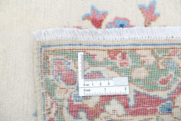 Kerman 5’ 10” x 8’ 11” - No. AV53397