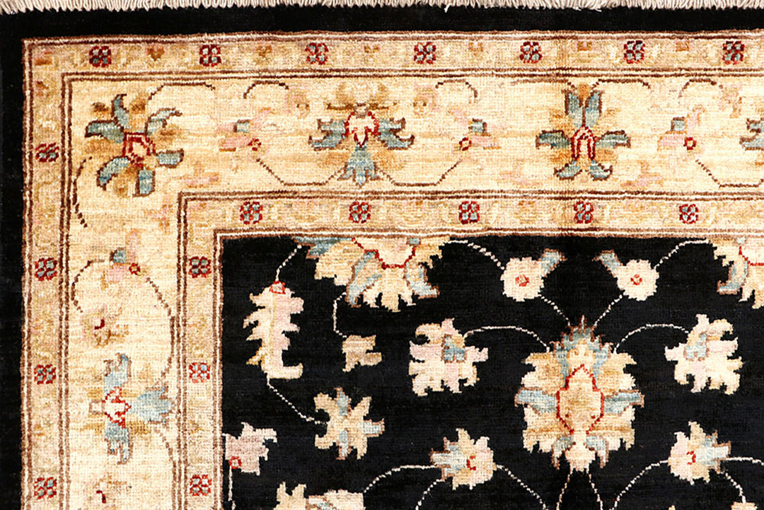 Black Oushak 4' x 5' 10 - No. 62846