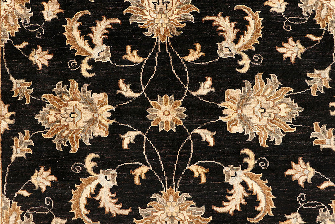 Black Oushak 4' 11 x 6' 6 - No. 62847