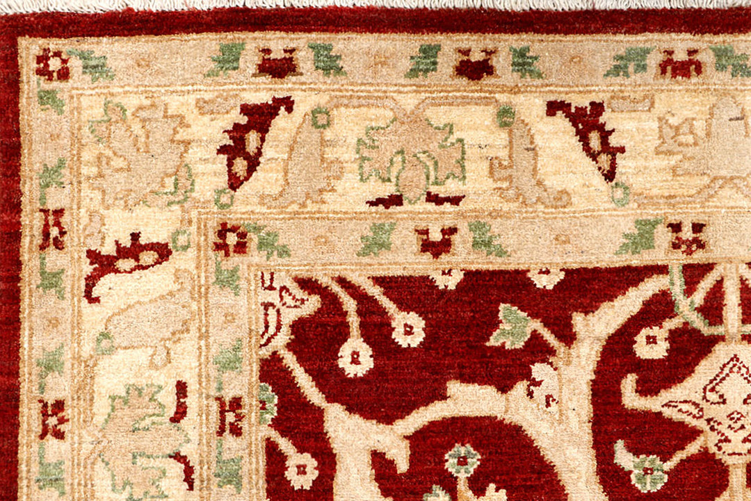 Dark Red Oushak 4' 9 x 6' 5 - No. 62848