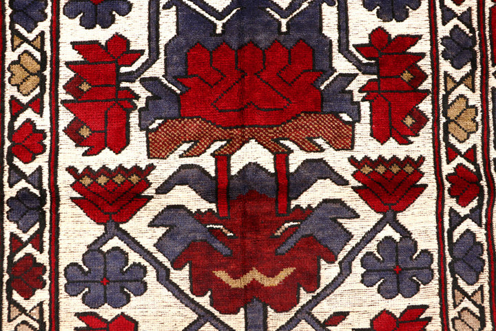 Cornsilk Barjasta 4' x 5' 9 - No. 63272 - ALRUG Rug Store