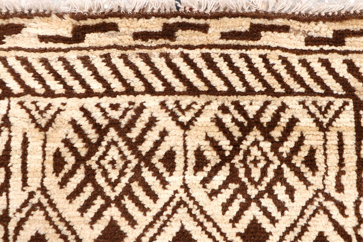 Cornsilk Baluchi 2' 7 x 9' 4 - No. 63332 - ALRUG Rug Store