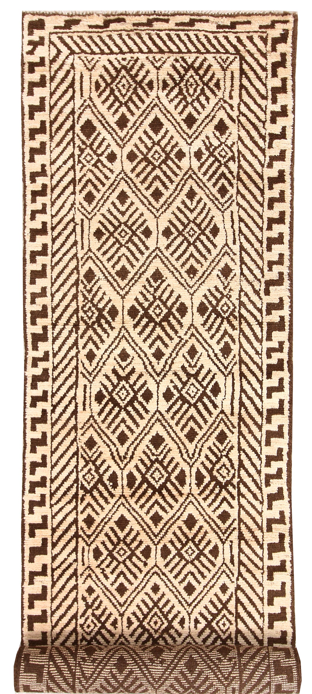 Cornsilk Baluchi 2' 7 x 9' 4 - No. 63332 - ALRUG Rug Store