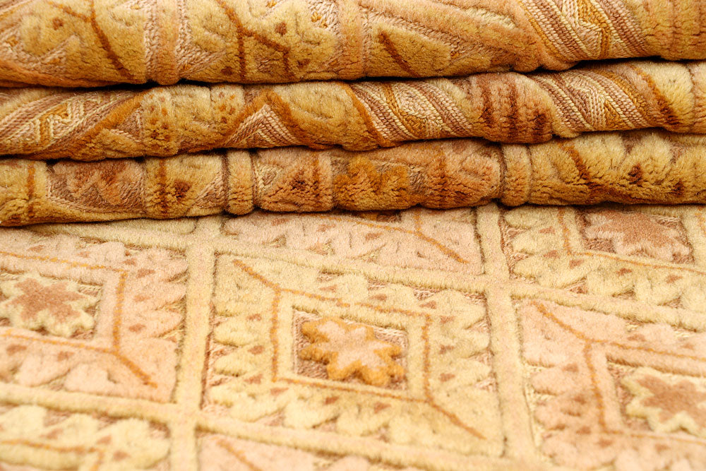 Navajo White Mashwani 6' 8 x 9' 3 - No. 63408 - ALRUG Rug Store