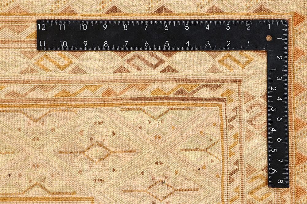 Navajo White Mashwani 6' 8 x 9' 3 - No. 63408 - ALRUG Rug Store