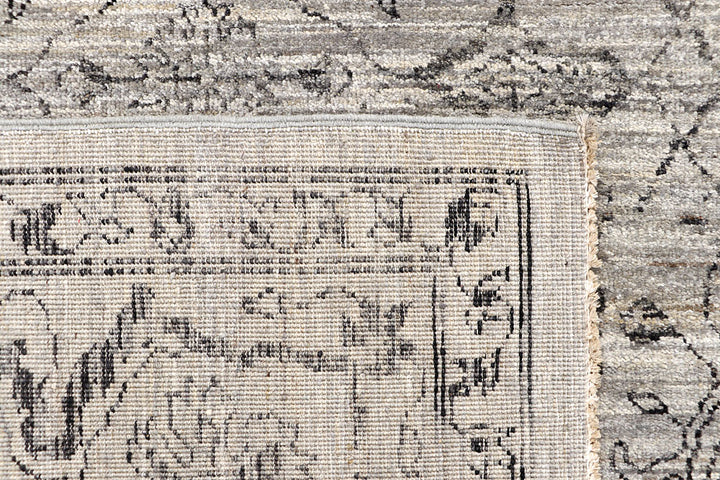 Gainsboro Gabbeh 8' 1 x 10' 2 - No. 63576 - ALRUG Rug Store