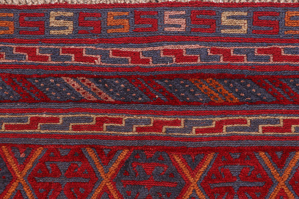 Firebrick Mashwani 3' 9 x 4' - No. 63833 - ALRUG Rug Store