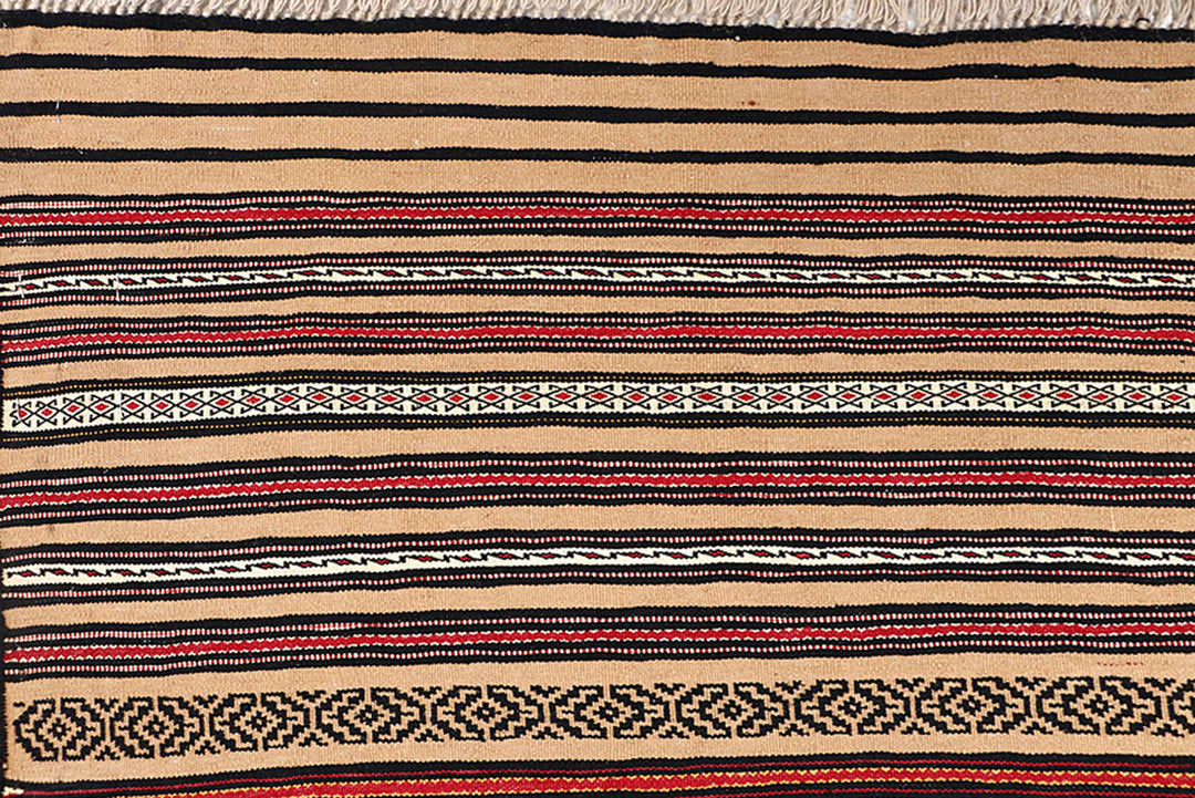 Goldenrod Maliki 4' 4 x 6' 7 - No. 63904