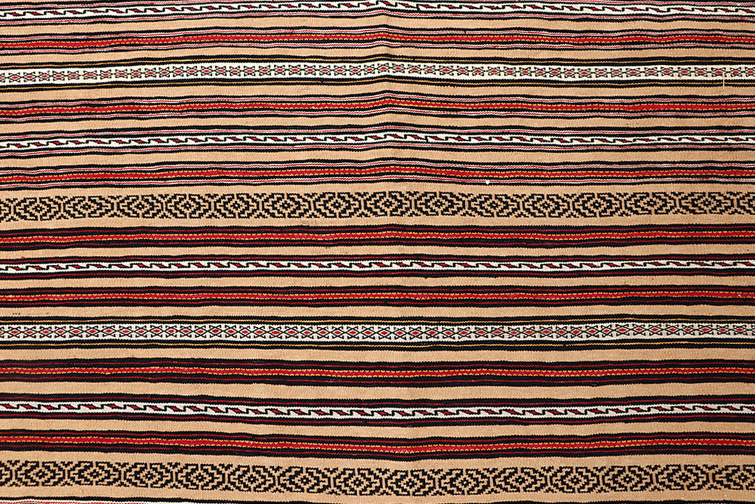 Goldenrod Maliki 4' 4 x 6' 7 - No. 63904