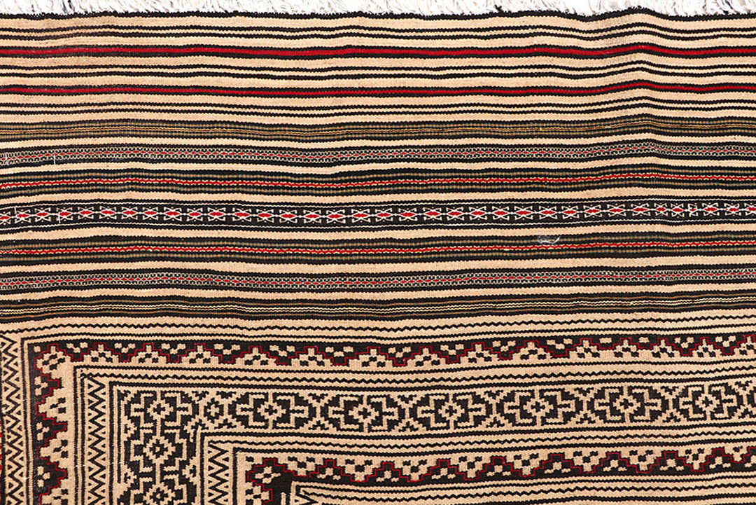White Afghan Maliki Rug 4' 6 x 6' 3 Hand-Knotted detail