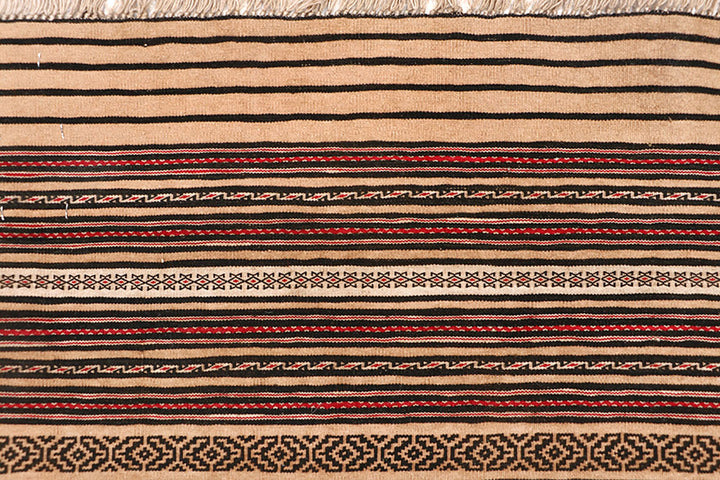 White Afghan Maliki Rug 4' 4" x 6' 5" Hand-Knotted detail