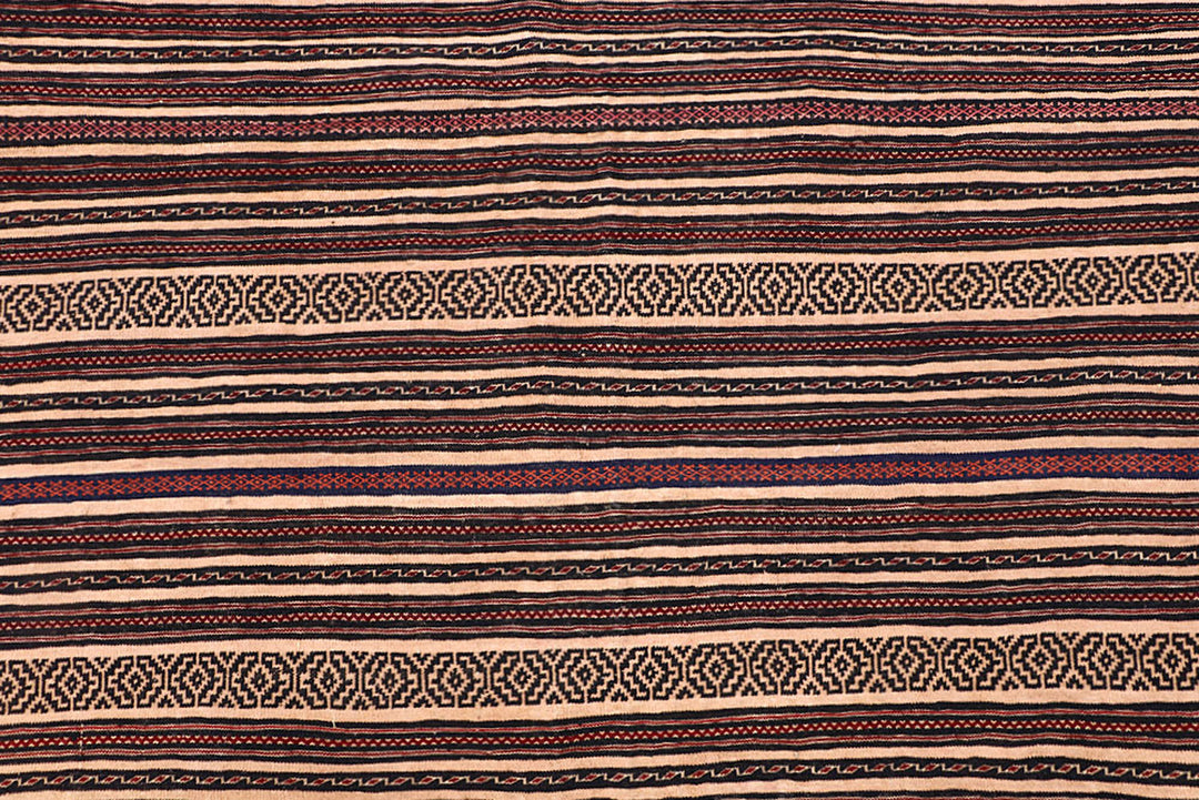 Bisque Maliki 4' 11 x 6' 5 - No. 63908