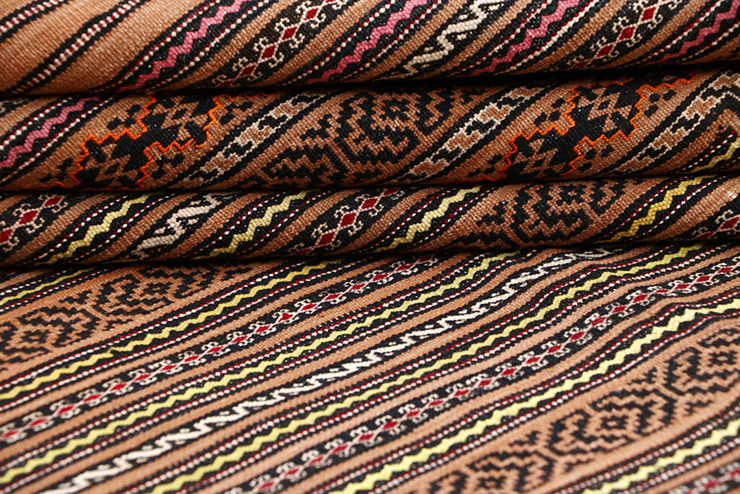 Burlywood Maliki 4' 5 x 6' 2 - No. 63911