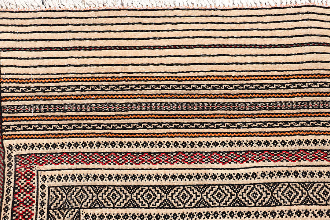 Bisque Maliki 4' 7 x 6' 3 - No. 63914