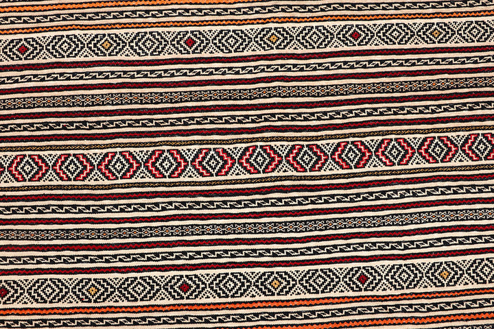 Bisque Maliki 4' 7 x 6' 3 - No. 63914