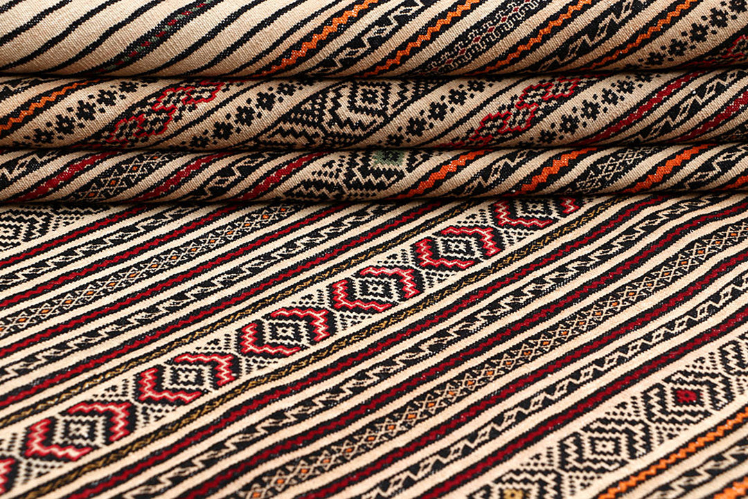 Bisque Maliki 4' 7 x 6' 3 - No. 63914