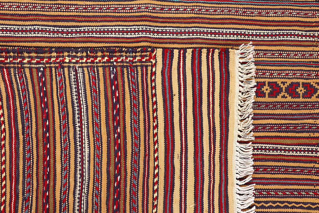 White Afghan Maliki Rug 4' 4" x 6' 6" Hand-Knotted texture