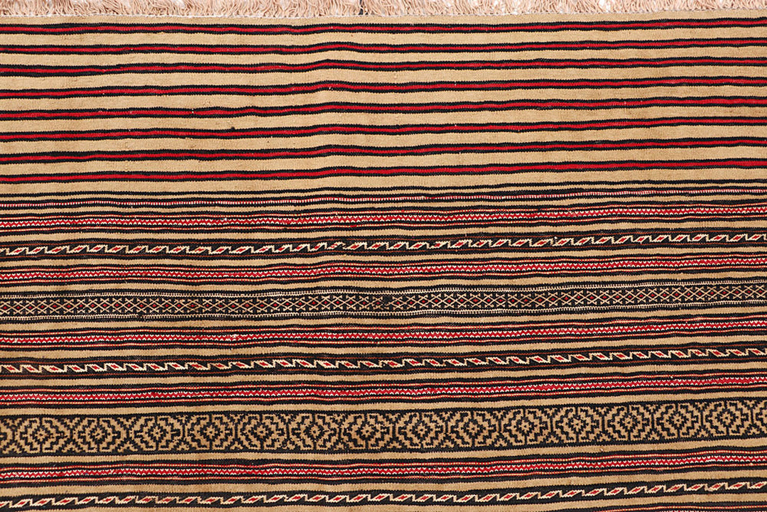White Maliki Rug 4' 7" x 6' 4" Hand-Knotted view