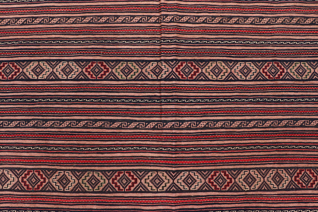 Rosy Brown Maliki 4' 8 x 6' 4 - No. 63943