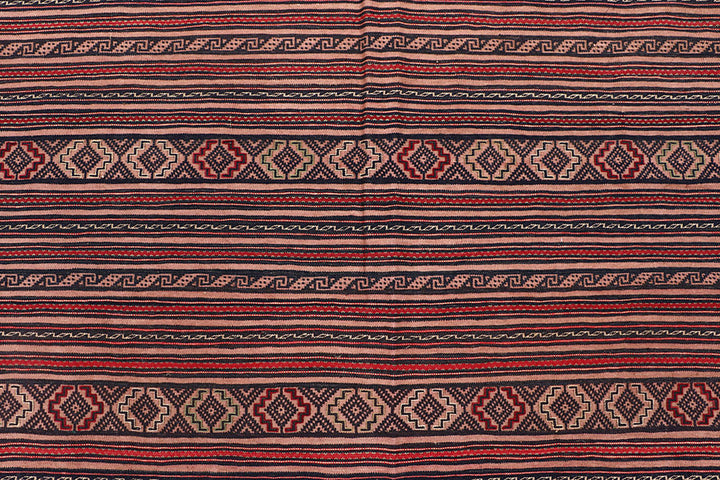 Rosy Brown Maliki 4' 8 x 6' 4 - No. 63943