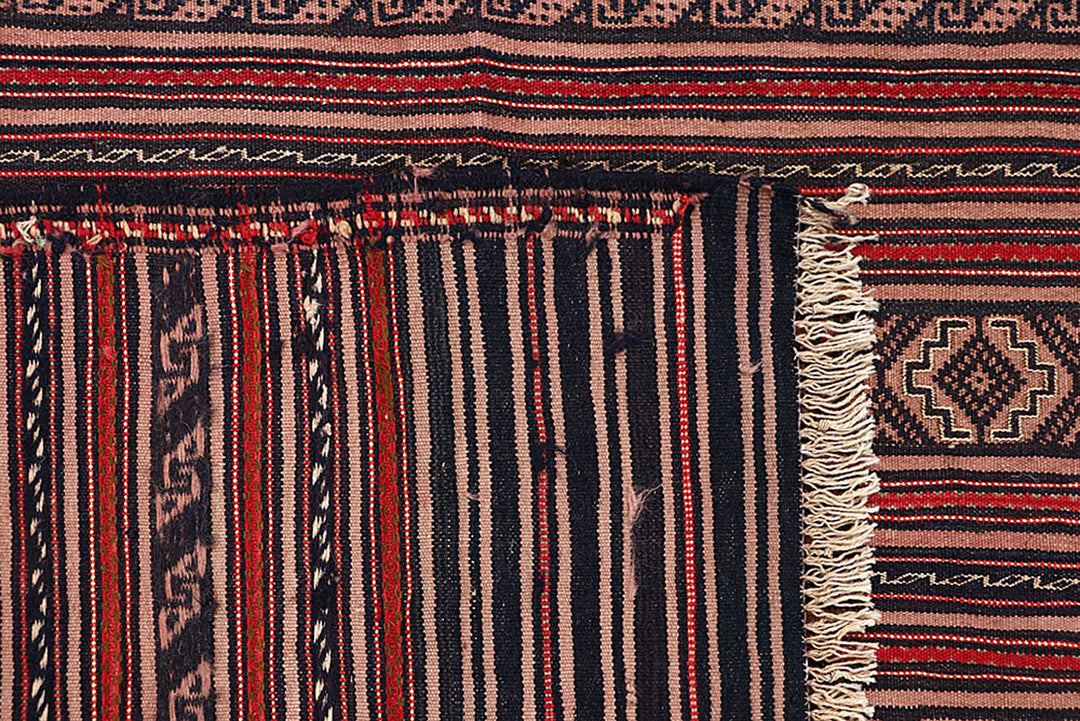 Rosy Brown Maliki 4' 8 x 6' 4 - No. 63943