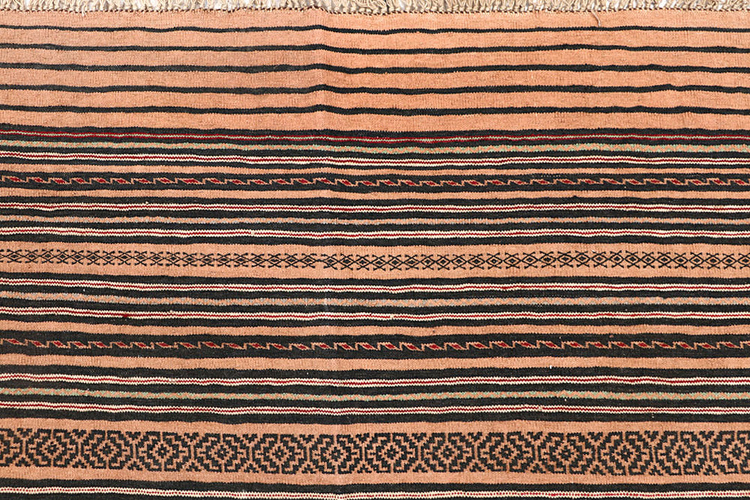 Sandy Brown Maliki 4' 9 x 6' 7 - No. 63944