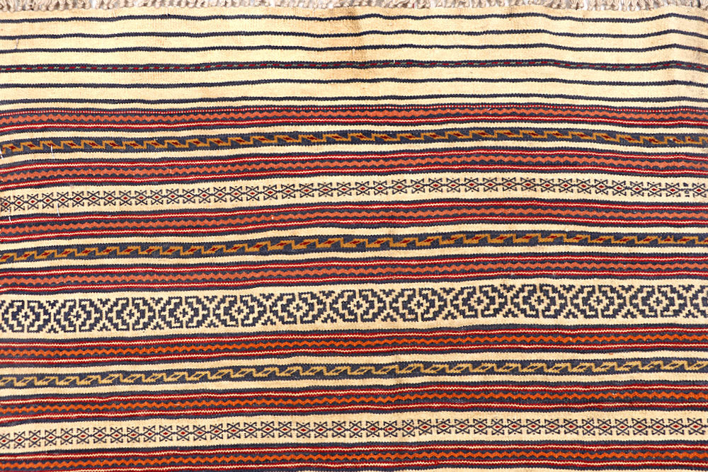 Cornsilk Maliki 4' 4 x 6' 10 - No. 63953 - ALRUG Rug Store