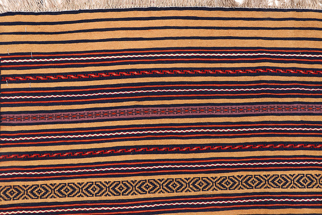 Sandy Brown Maliki 4' 2 x 6' 4 - No. 63959