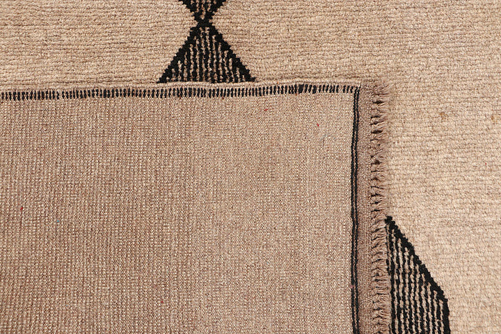 Tan Baluchi 3' 11 x 5' 11 - No. 64070 - ALRUG Rug Store