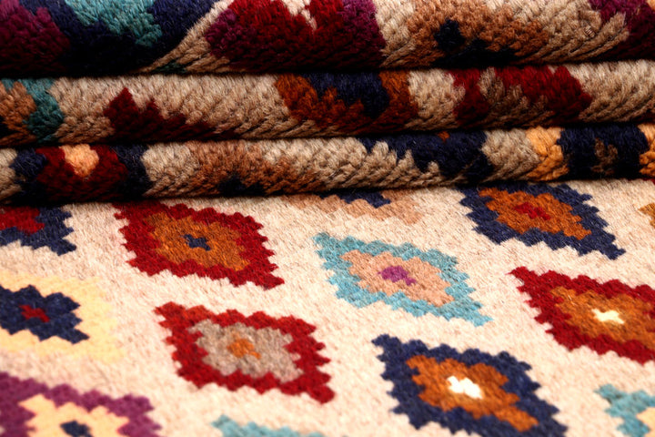 Blanched Almond Baluchi 4' x 5' 6 - No. 64080 - ALRUG Rug Store