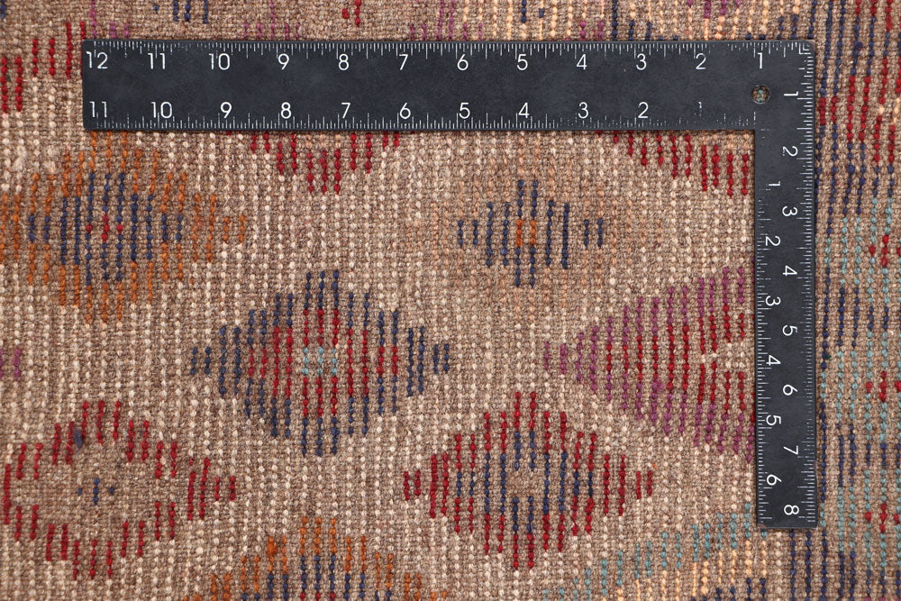 Blanched Almond Baluchi 4' x 5' 6 - No. 64080 - ALRUG Rug Store