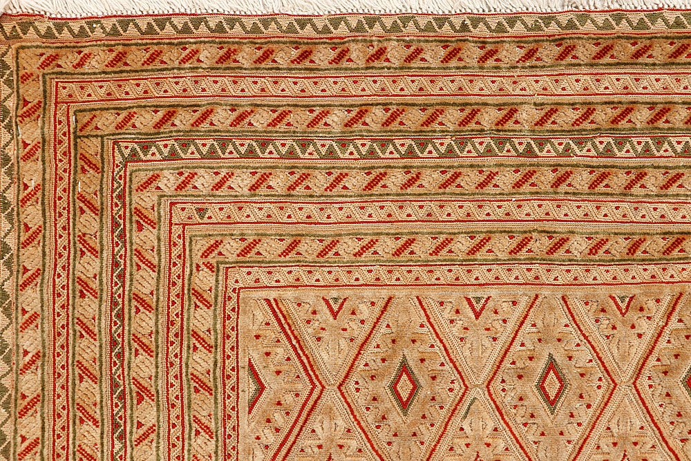 Tan Mashwani 5' 1 x 5' 6 - No. 64378 - ALRUG Rug Store