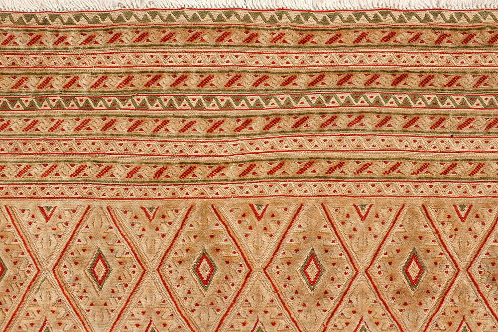 Tan Mashwani 5' 1 x 5' 6 - No. 64378 - ALRUG Rug Store