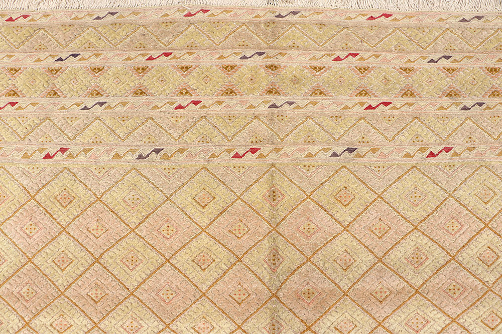 Cornsilk Mashwani 6' 7 x 8' 9 - No. 64418 - ALRUG Rug Store