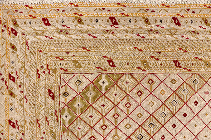 Cornsilk Mashwani 7' 2 x 9' 1 - No. 64420 - ALRUG Rug Store