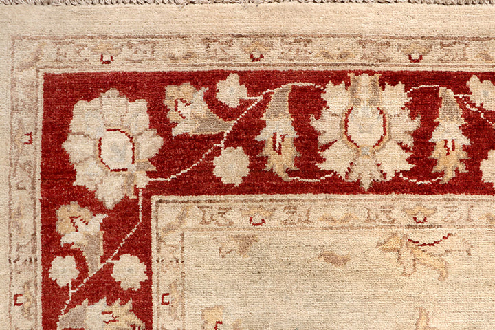 Blanched Almond Ziegler 5' 6 x 7' 9 - No. 64507 - ALRUG Rug Store