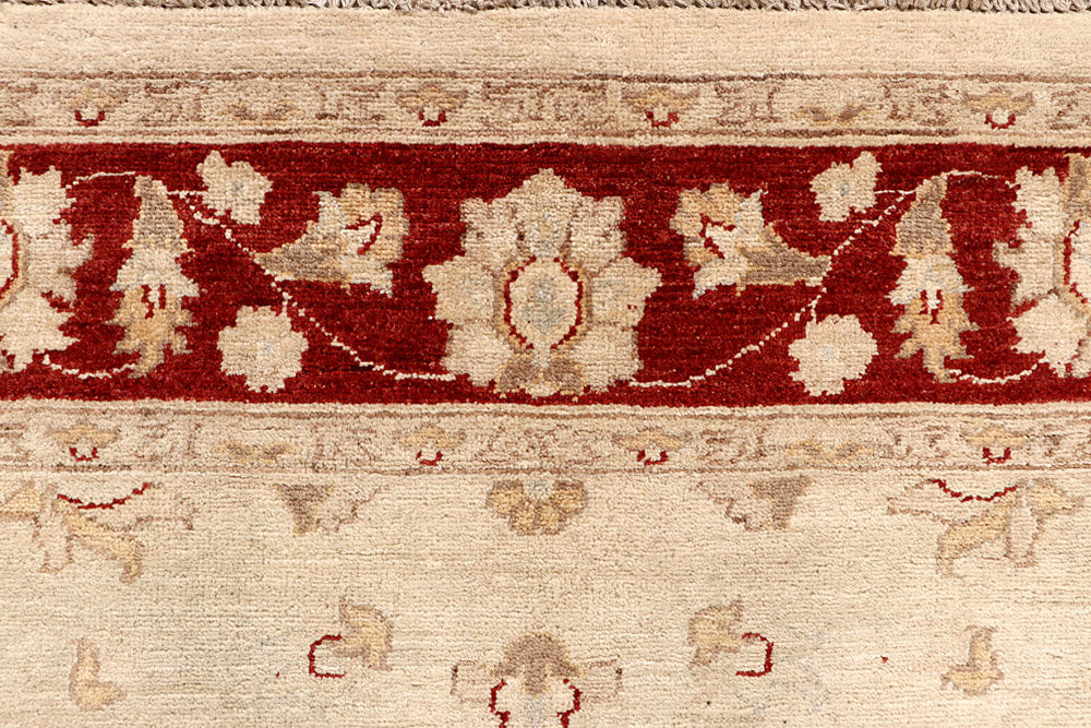 Blanched Almond Ziegler 5' 6 x 7' 9 - No. 64507 - ALRUG Rug Store