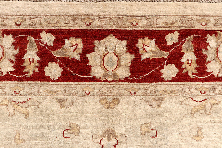 Blanched Almond Ziegler 5' 6 x 7' 9 - No. 64507 - ALRUG Rug Store