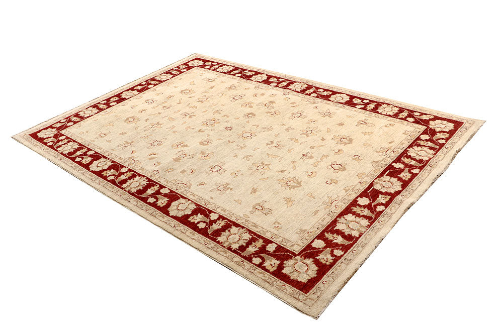 Blanched Almond Ziegler 5' 6 x 7' 9 - No. 64507 - ALRUG Rug Store