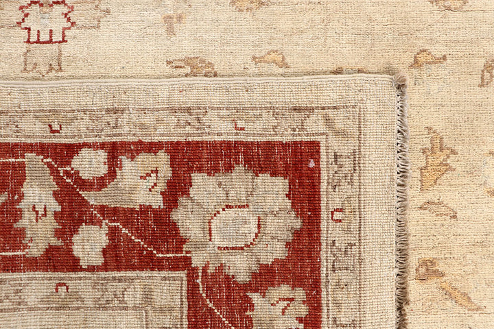 Blanched Almond Ziegler 5' 6 x 7' 9 - No. 64507 - ALRUG Rug Store