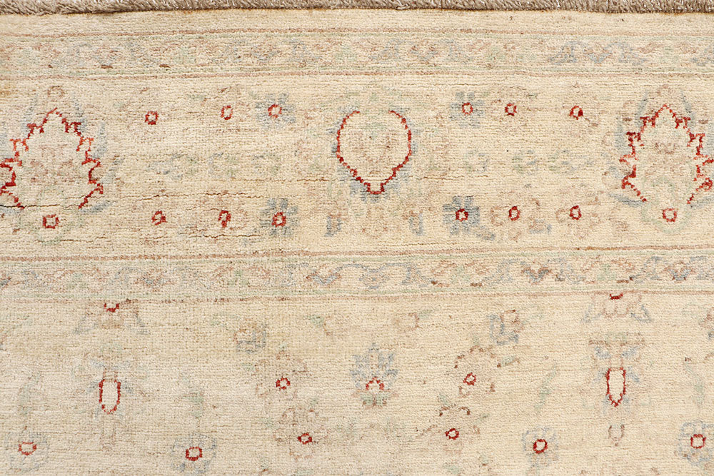 Blanched Almond Ziegler 5' 5 x 7' 8 - No. 64508 - ALRUG Rug Store