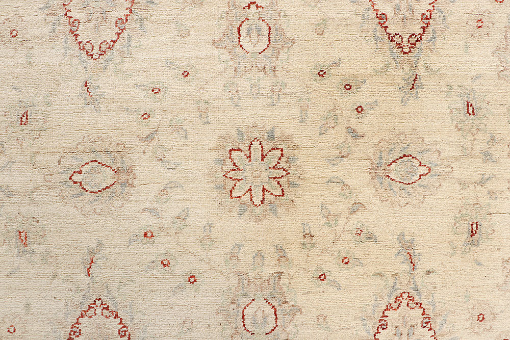 Blanched Almond Ziegler 5' 5 x 7' 8 - No. 64508 - ALRUG Rug Store