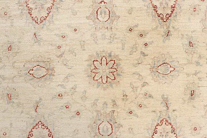 Blanched Almond Ziegler 5' 5 x 7' 8 - No. 64508 - ALRUG Rug Store