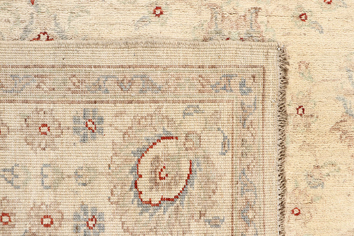 Blanched Almond Ziegler 5' 5 x 7' 8 - No. 64508 - ALRUG Rug Store